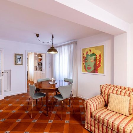 Parlamento Luxury Apartment Roma Exterior foto