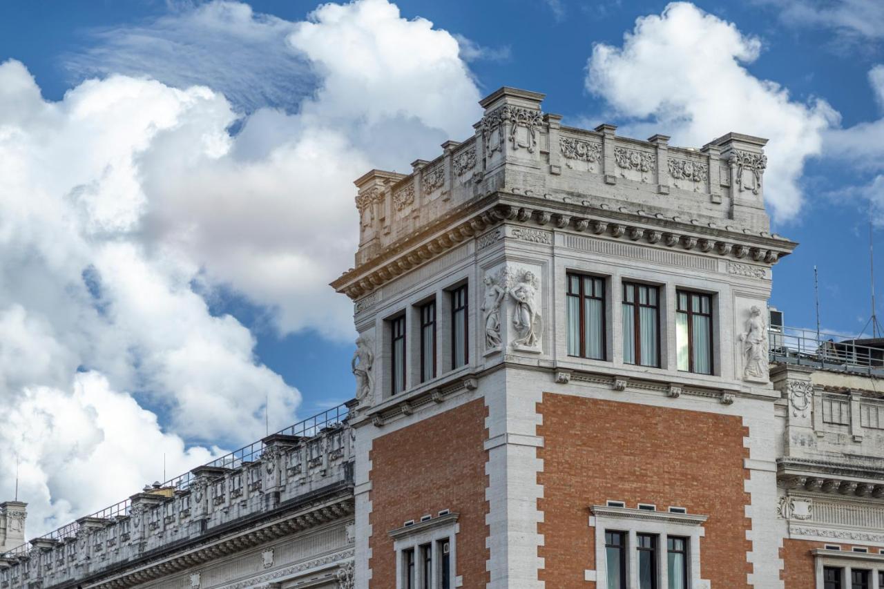 Parlamento Luxury Apartment Roma Exterior foto